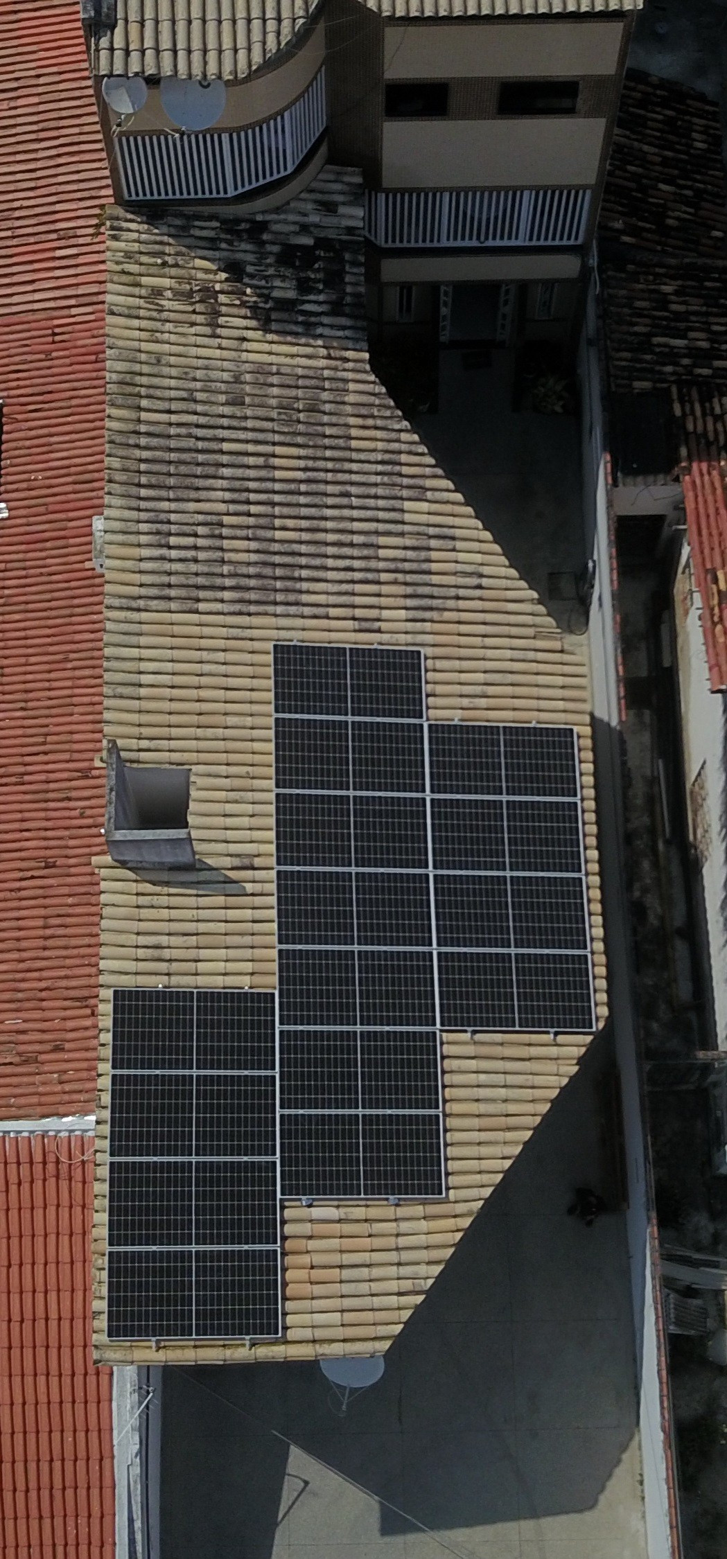 Obra de energia solar 1